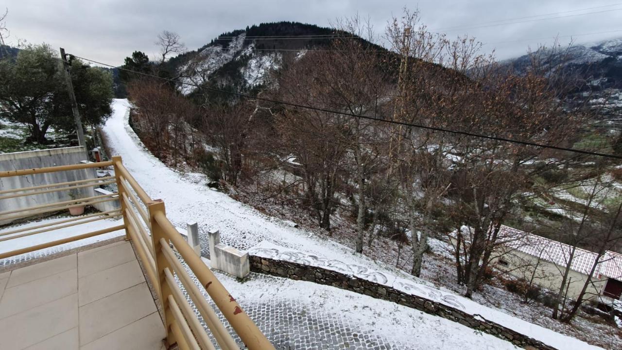 Casa Das Oliveiras - 만테이가스 외부 사진